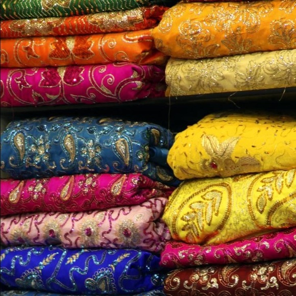 Check my closet for some stunning sarees. - Picture 1 of 1